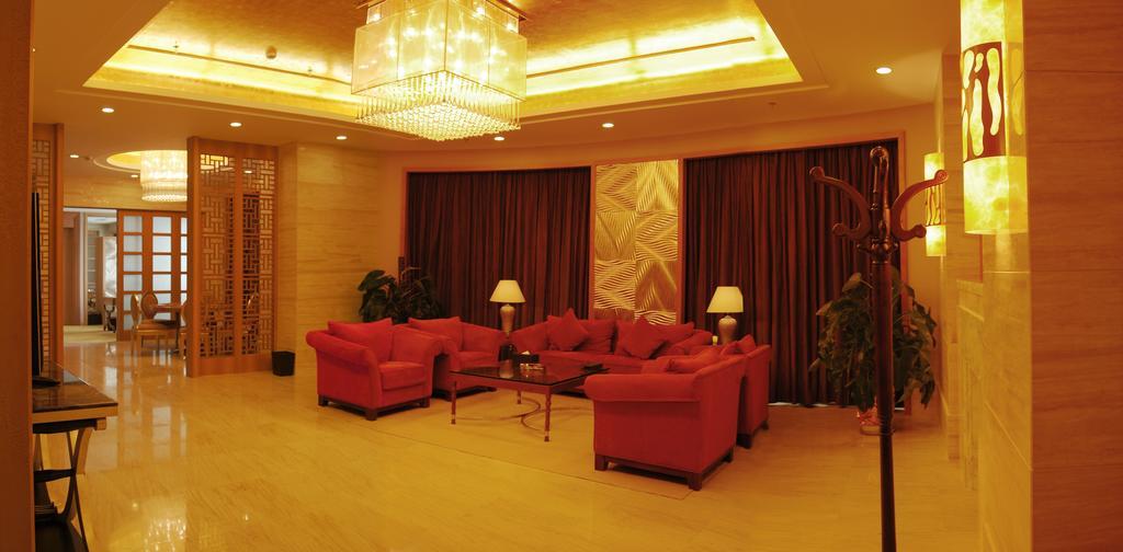 Xiongchu International Hotel Wuhan Exterior photo